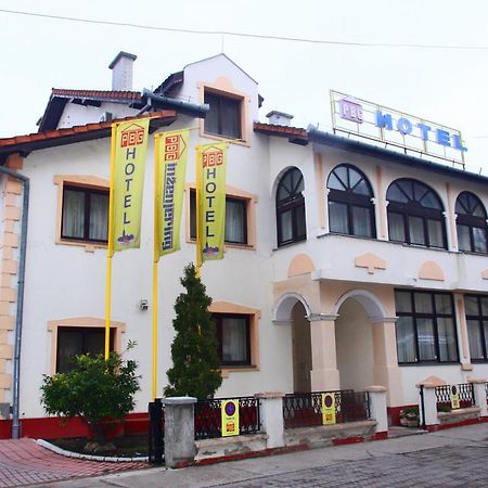 Pbg加尔尼酒店 苏博蒂察 外观 照片